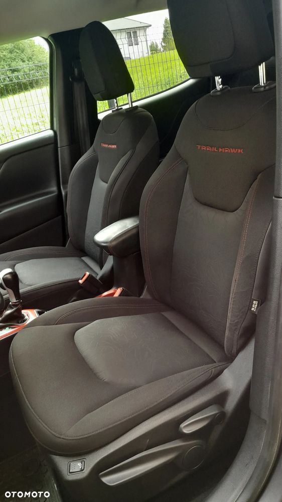 Jeep Renegade 2.0 MultiJet Active Drive Low Automatik Trailhawk - 18