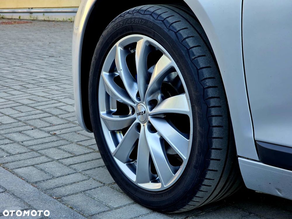 Volkswagen Scirocco 2.0 TDI DSG Life - 25
