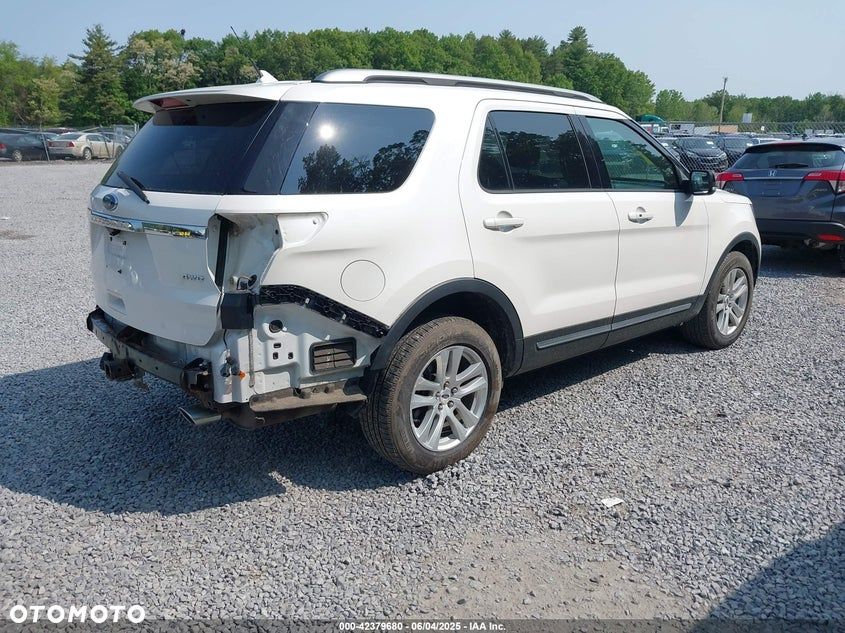 Ford Explorer EcoBoost Plug-in Hybrid ST-LINE - 28