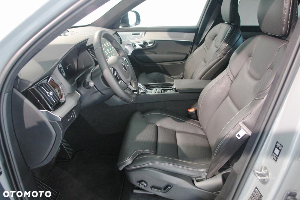 Volvo XC 90 T8 AWD Plug-In Hybrid Ultra Black Edition 7os - 13