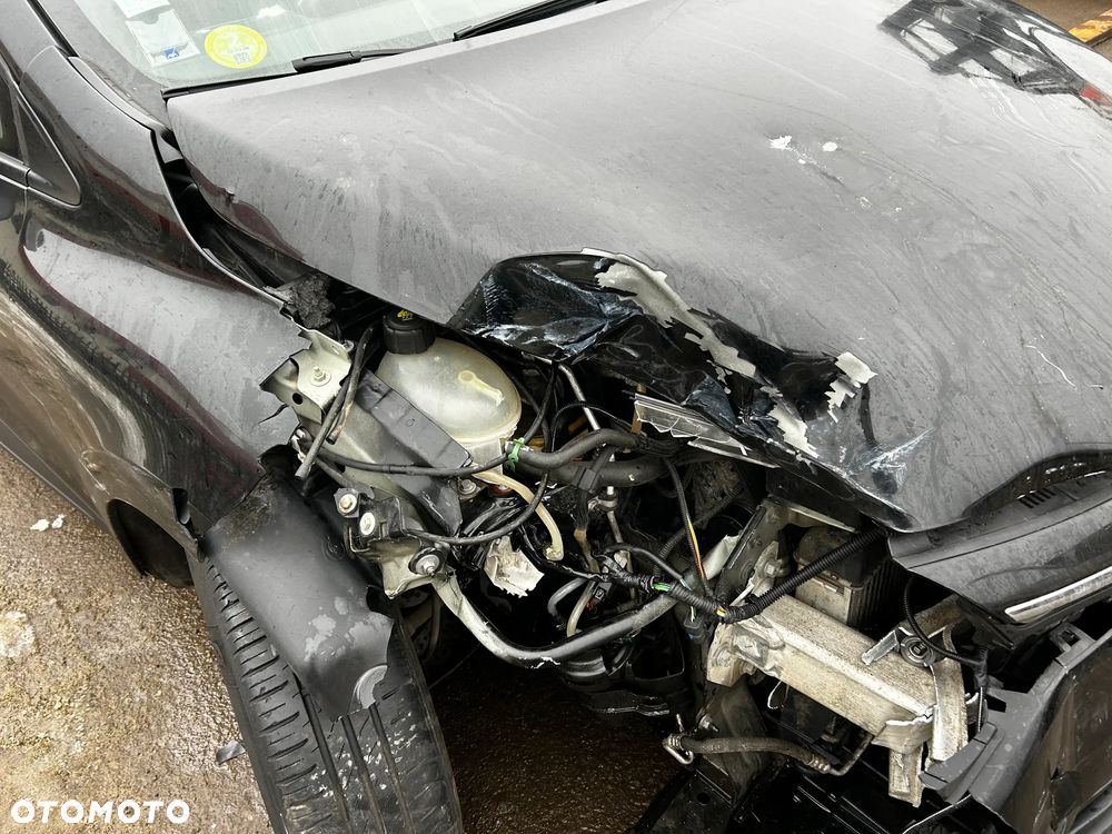 Renault Clio - 12