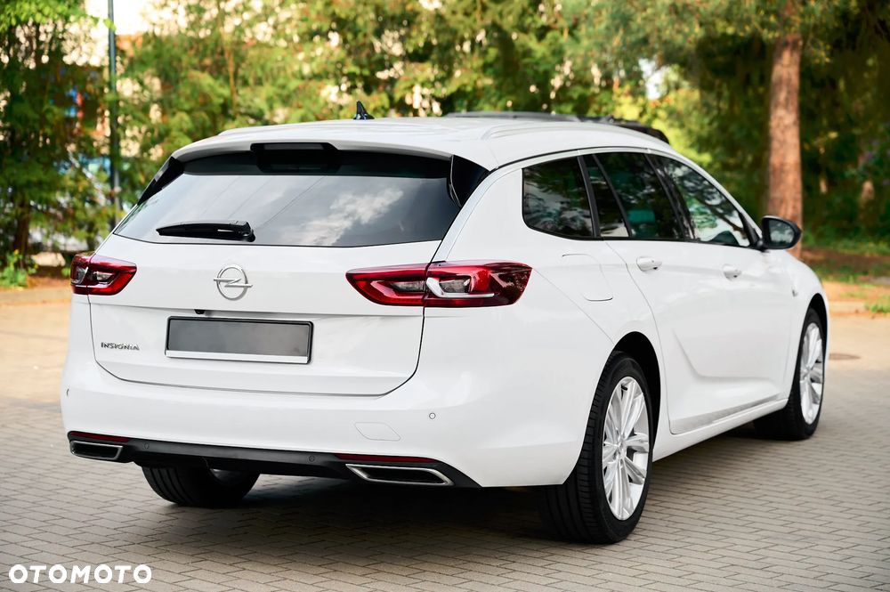 Opel Insignia 2.0 CDTI Business Elegance S&S - 10