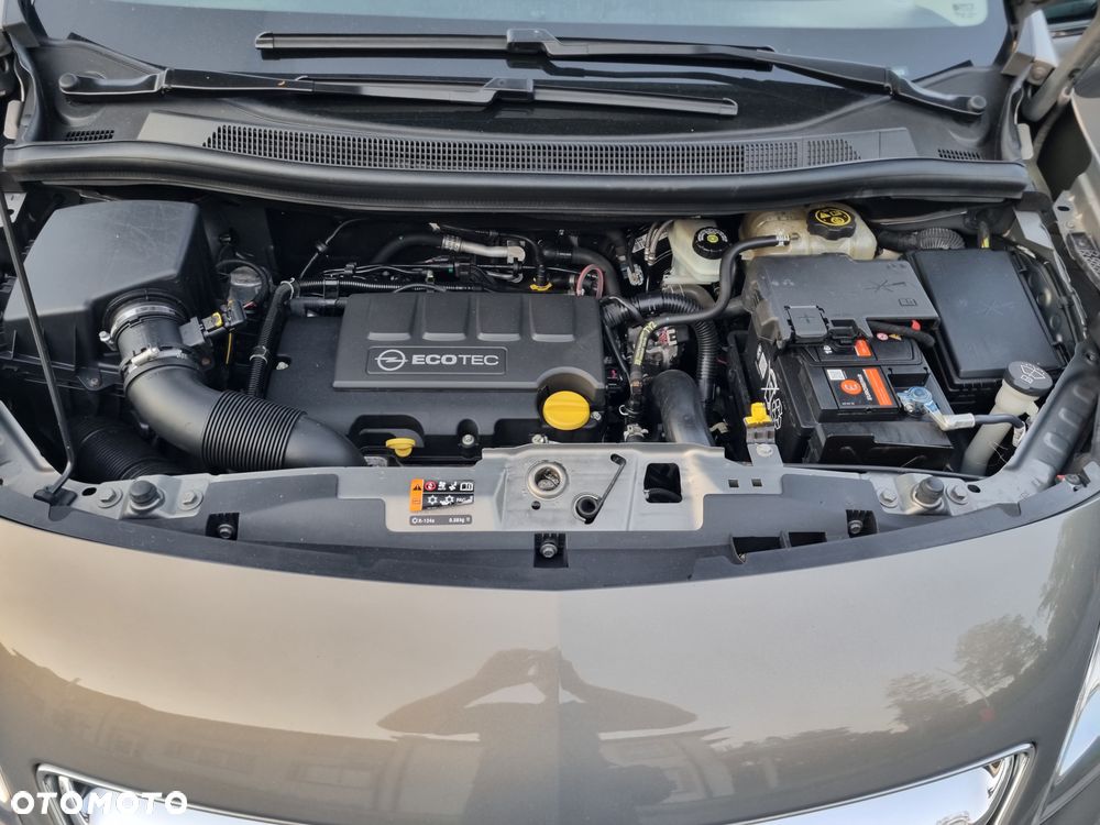Opel Meriva 1.4 T Cosmo - 16