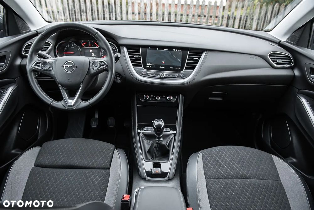Opel Grandland X 1.2 T Elite S&S - 27