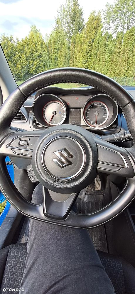Suzuki Swift - 9