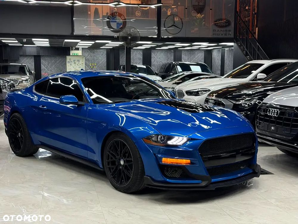 Ford Mustang - 2