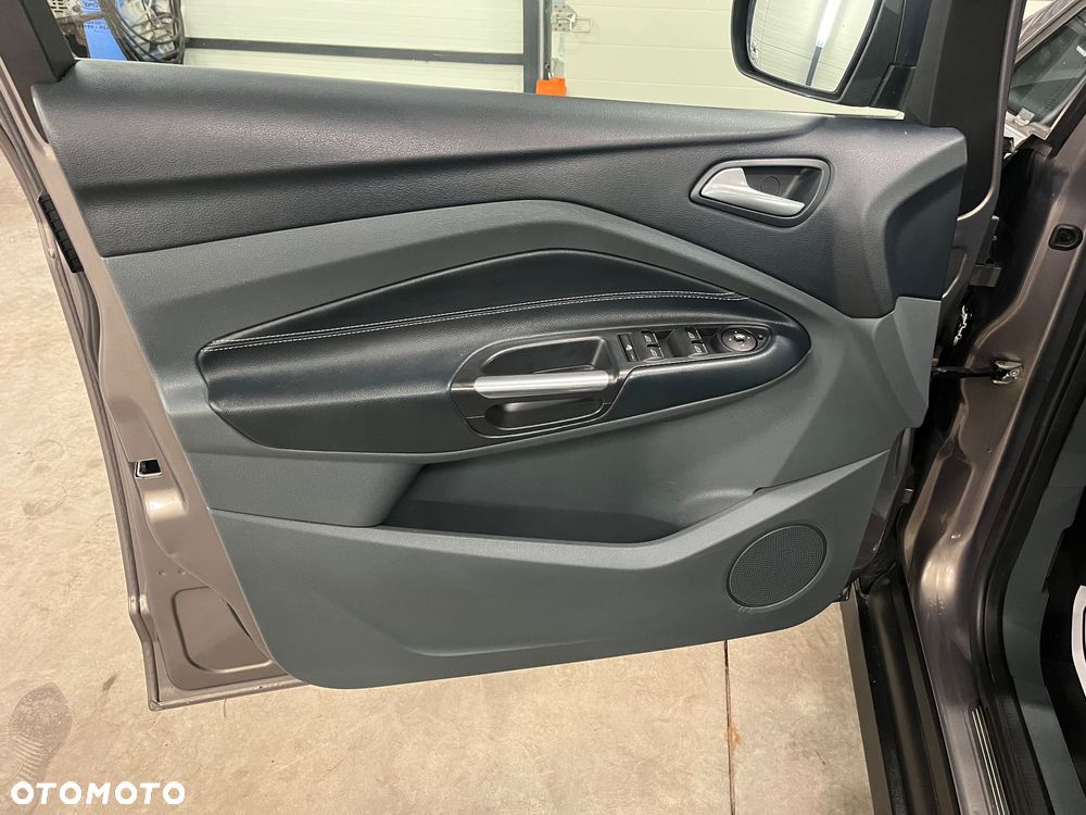 Ford Grand C-MAX 1.6 TDCi Start-Stop-System Titanium - 29