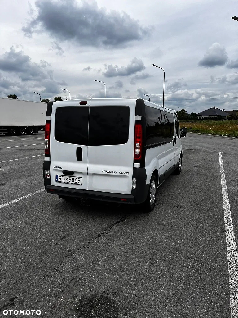 Opel Vivaro L2H1 2.9t - 5