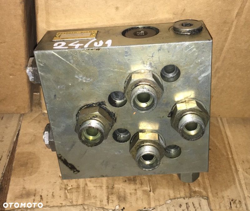 Rozdzielacz Rexroth Sigma 229536 - 4