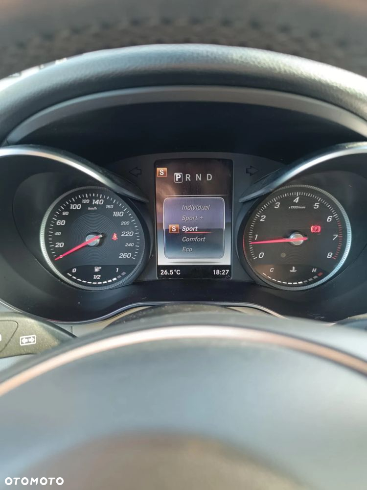 Mercedes-Benz GLC 300 4Matic 9G-TRONIC - 15