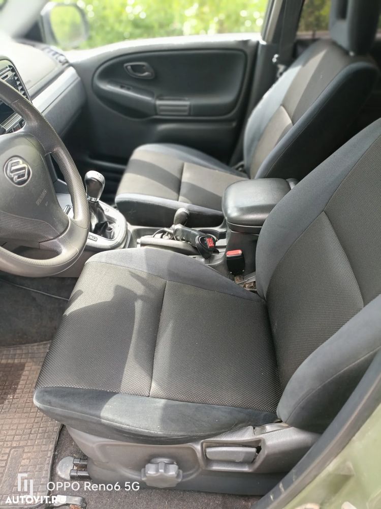 Suzuki Grand Vitara 2.0 TD - 5