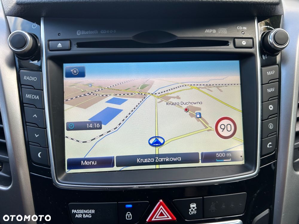 Hyundai i30 1.6 CRDi Fifa World Cup Edition - 26