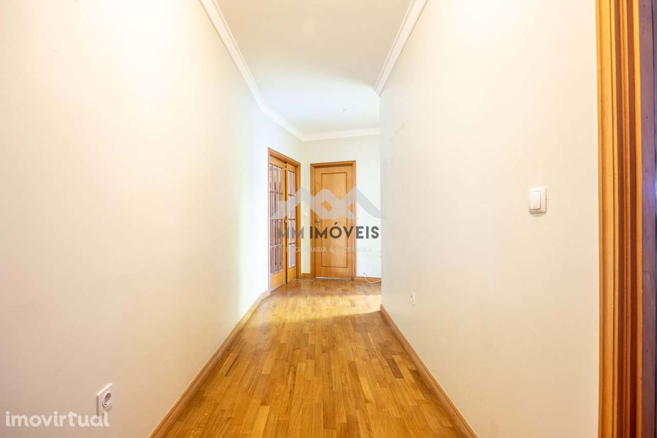 Apartamento T3 | Serpa Pinto | Varandas | Metro | Garagem - Grande imagem: 5/30