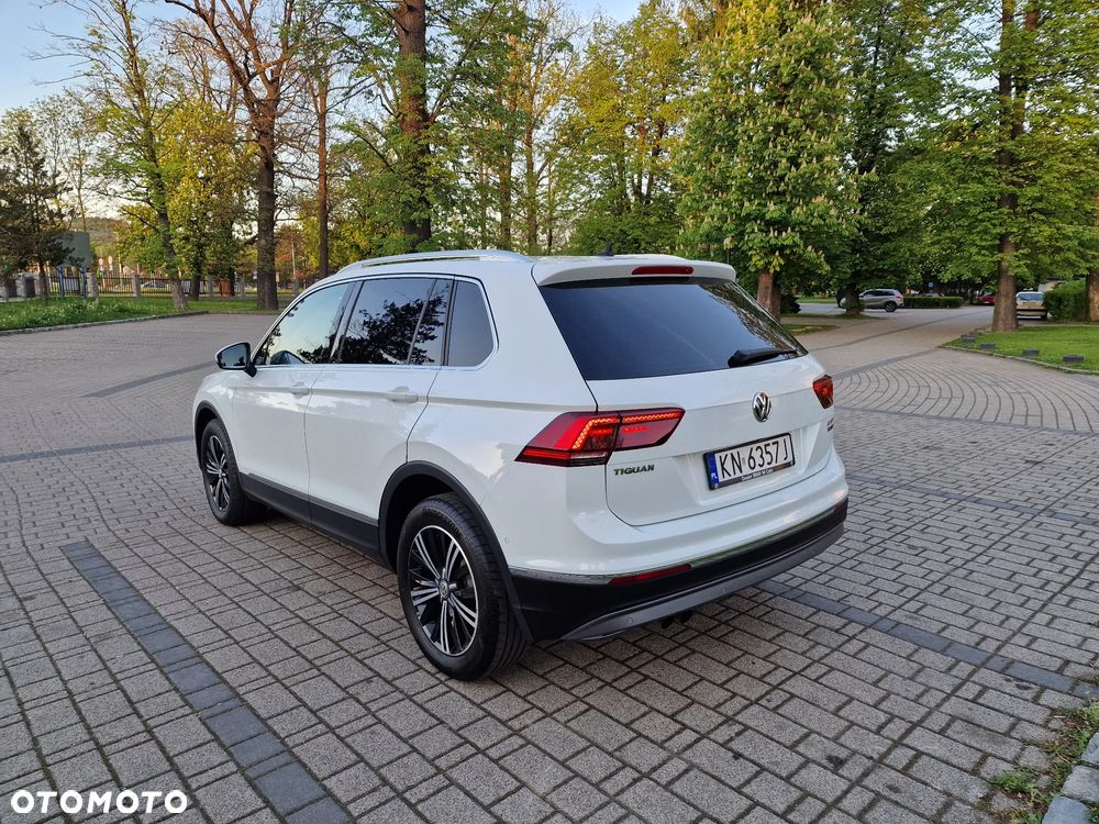 Volkswagen Tiguan - 8