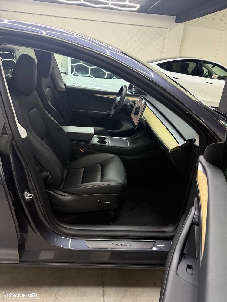 Tesla Model Y Standard - 6