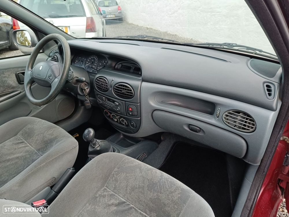 Renault Mégane Classic 1.4 RT - 9