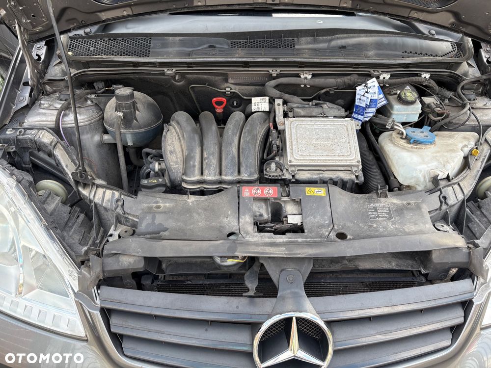 Mercedes-Benz Klasa A 160 BlueEFFICIENCY Avantgarde - 10