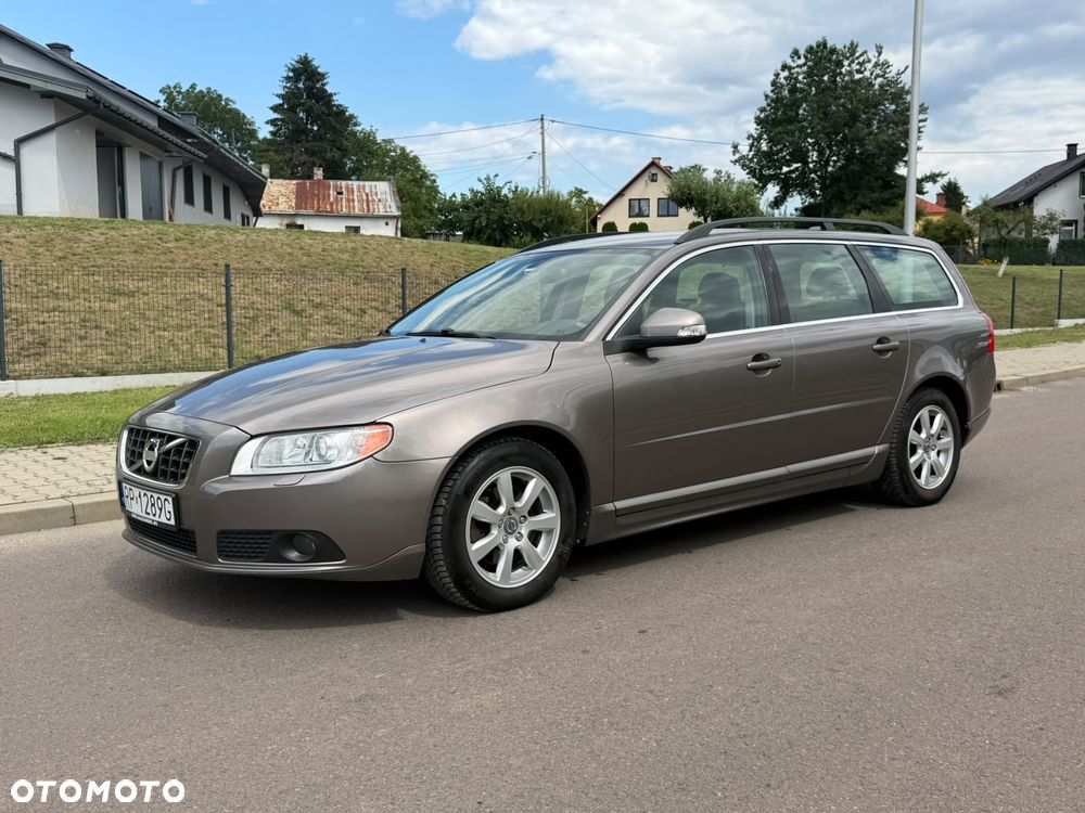 Volvo V70 - 1