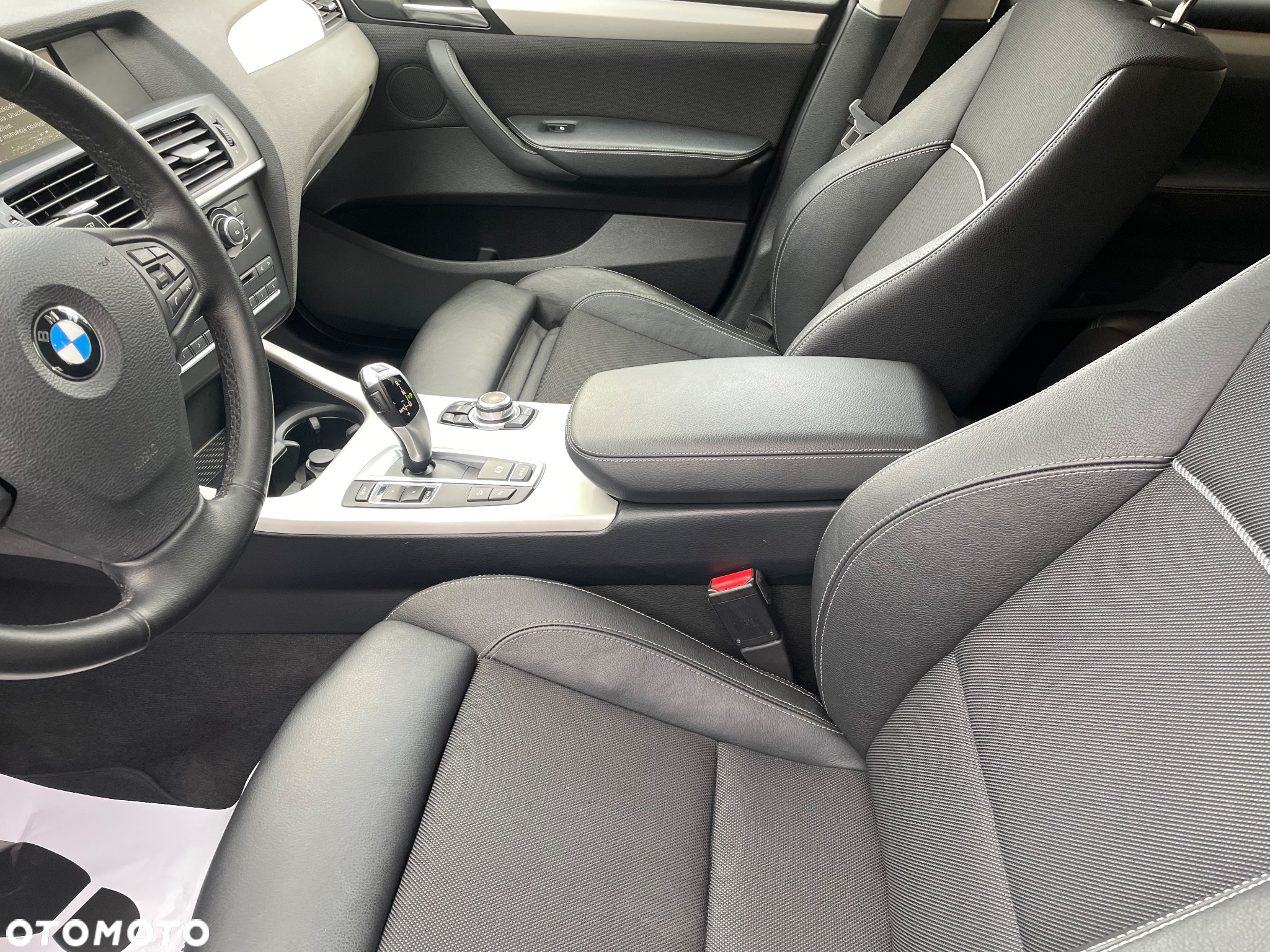 BMW X3 xDrive20d - 16