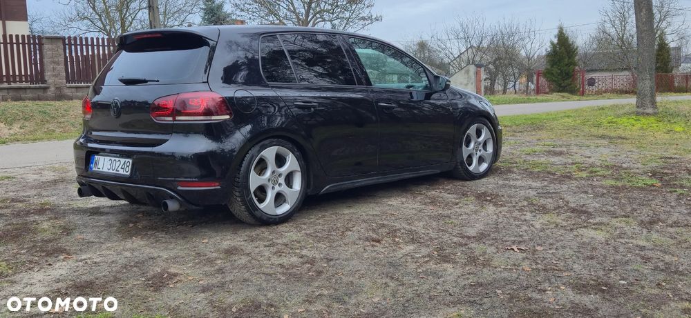 Volkswagen Golf 2.0 GTI - 27