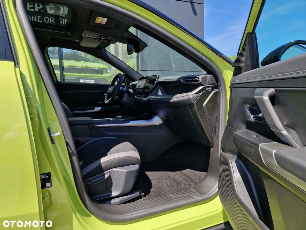 Jeep Compass 1.2 T3 mHEV First Edition FWD DCT - 22