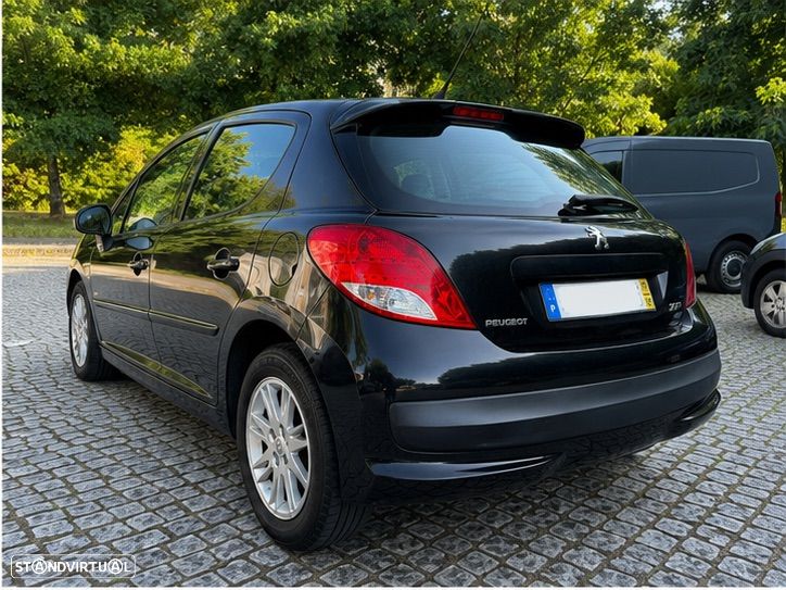 Peugeot 207 1.6 HDi Sport - 1