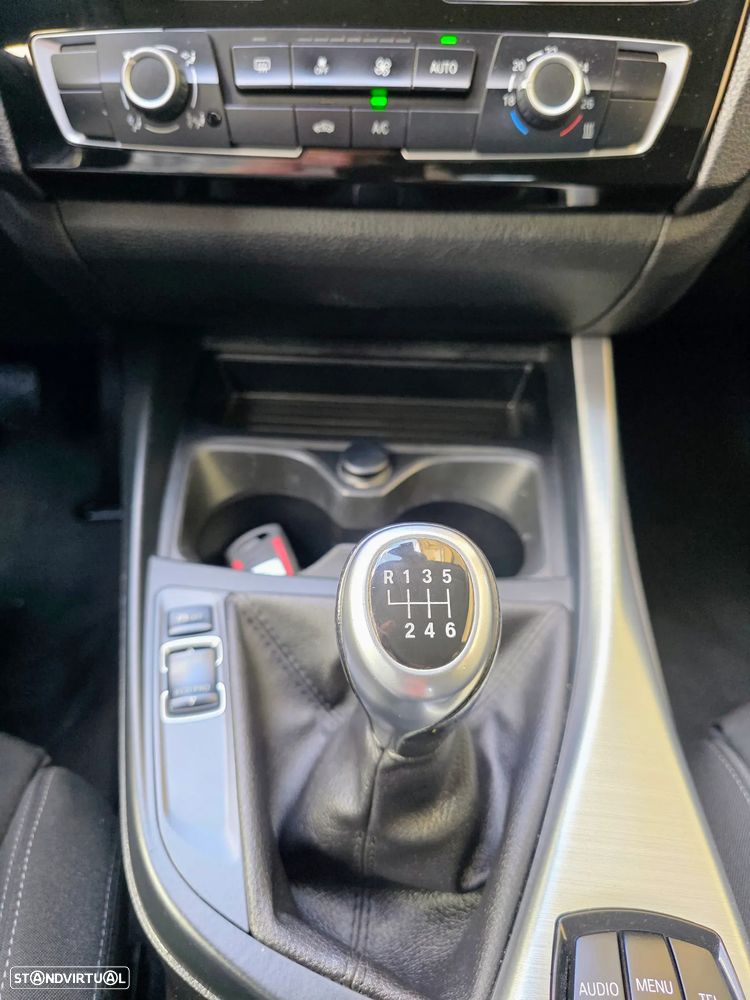 BMW 116 d Line Sport - 39