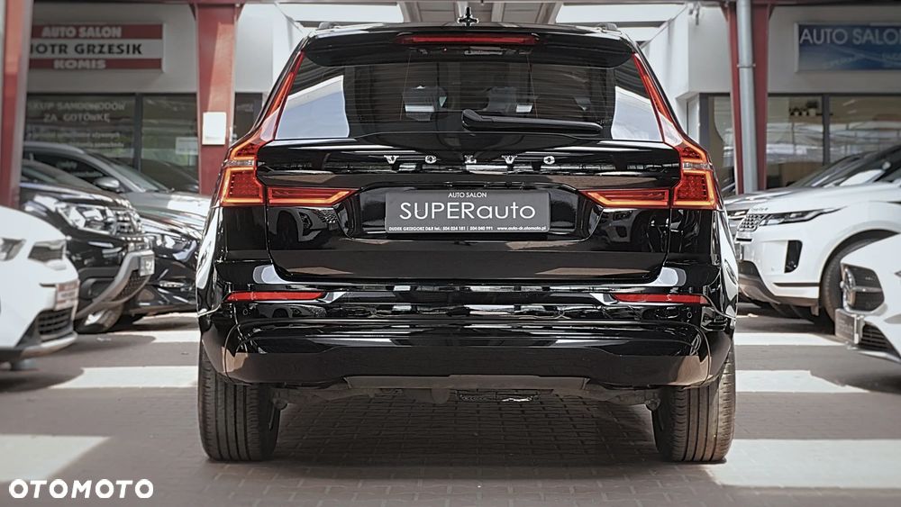 Volvo XC 60 B4 D AWD Momentum - 10
