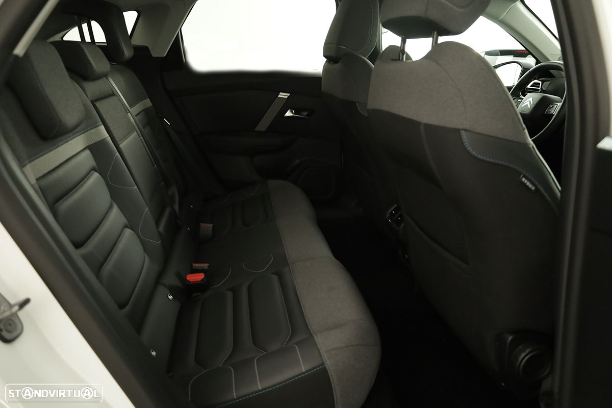 Citroën C4 1.2 PureTech Max - 20