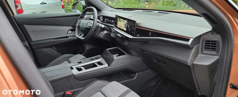 Opel Grandland 1.2 DI Hybrid 48 V Automatik GS - 16