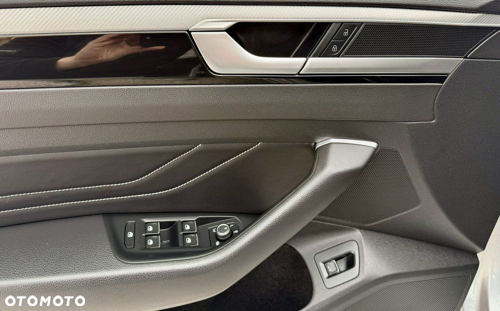 Volkswagen Arteon Shooting Brake 2.0 TDI SCR DSG R-Line - 37