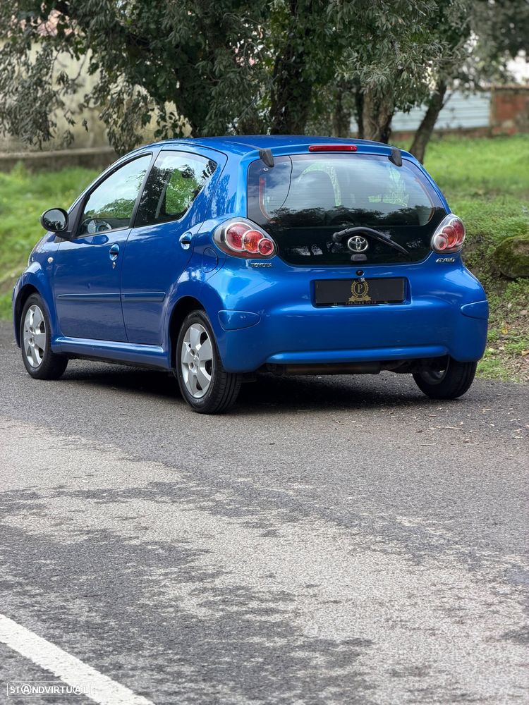 Toyota Aygo 1.0 Plus Sport Pack+VSC MM - 5