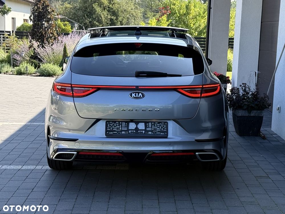 Kia ProCeed 1.5 T-GDI DCT7 OPF GT LINE - 6