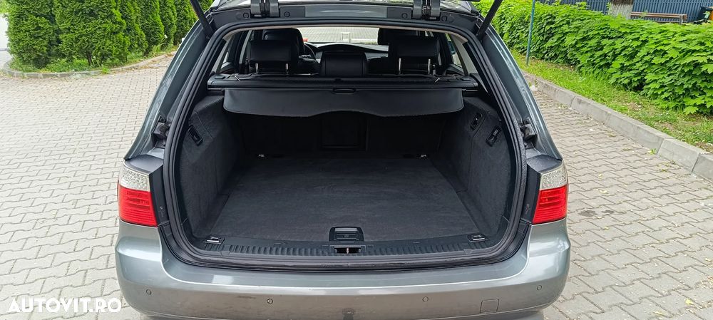 BMW Seria 5 - 16