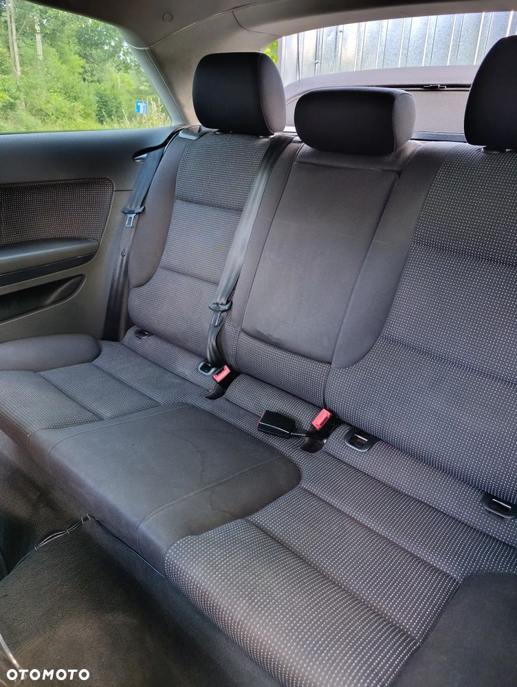 Audi A3 3-drzwiowe 2.0 TDI Attraction - 7