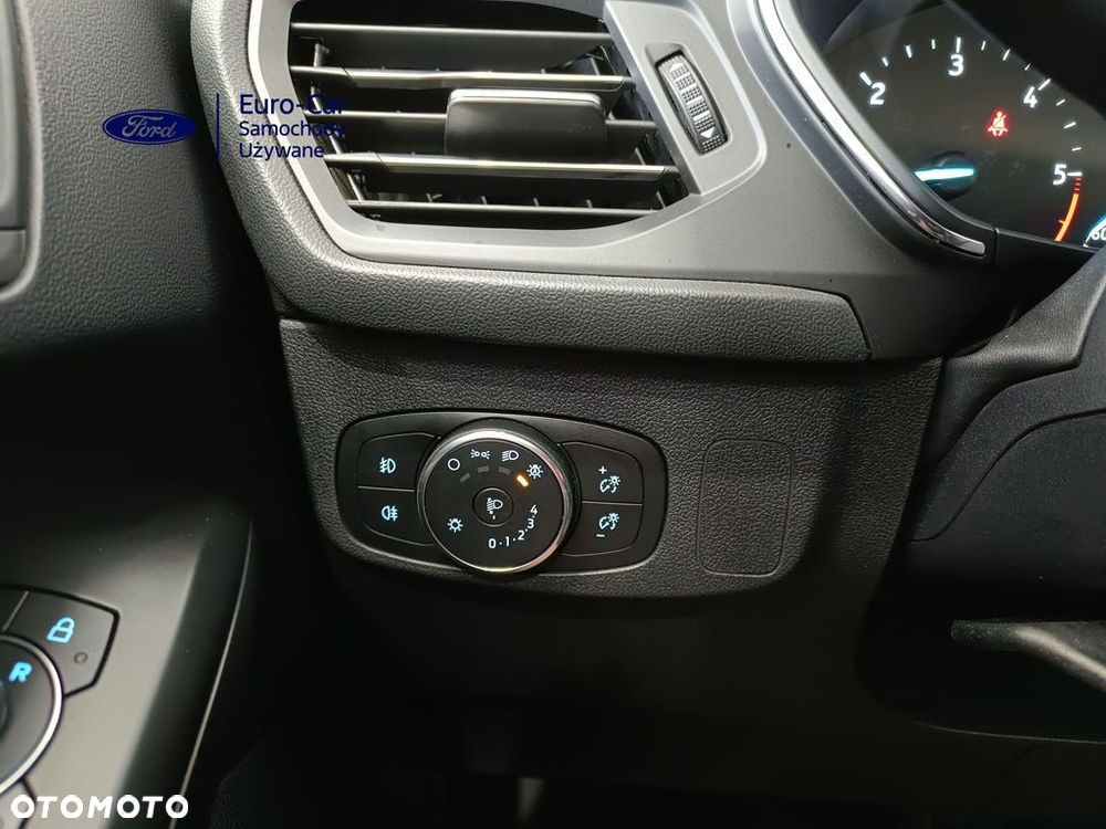 Ford Focus 1.5 EcoBlue STart-Stopp-System TITANIUM - 28