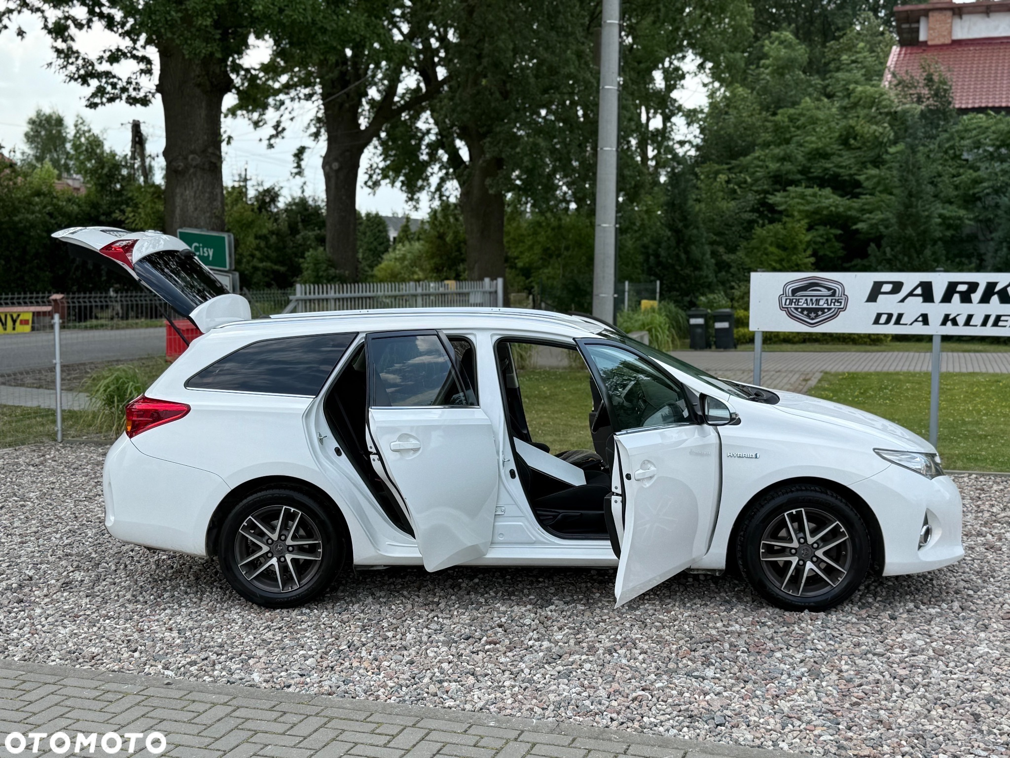 Toyota Auris - 36