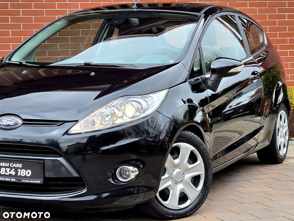 Ford Fiesta 1.4 Champions Edition - 8