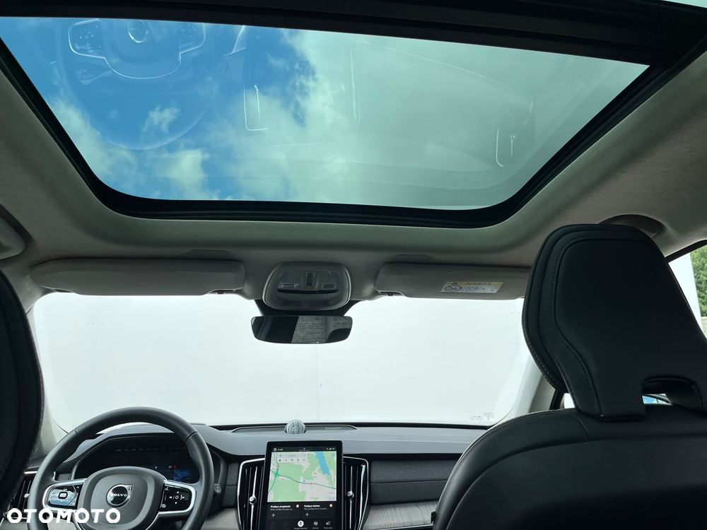 Volvo XC 90 - 33
