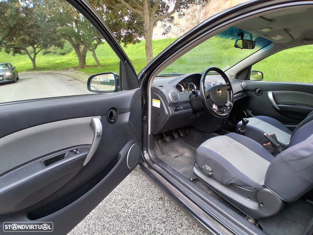 Chevrolet Aveo 1.2 LT - 15