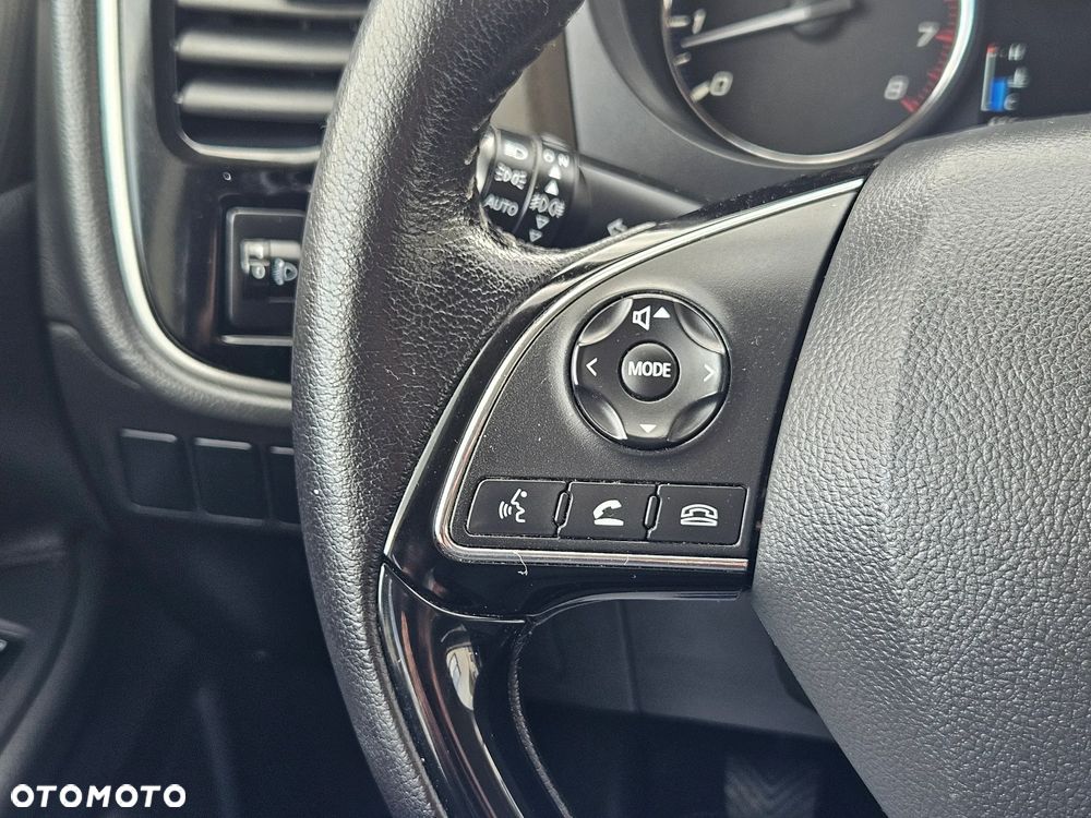 Mitsubishi Outlander 2.0 City Style 2WD - 28