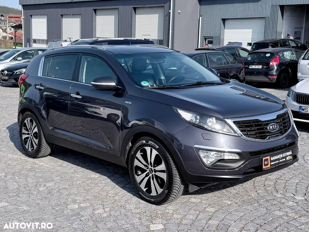 Kia Sportage 2.0 CRDI 4WD Spirit - 2