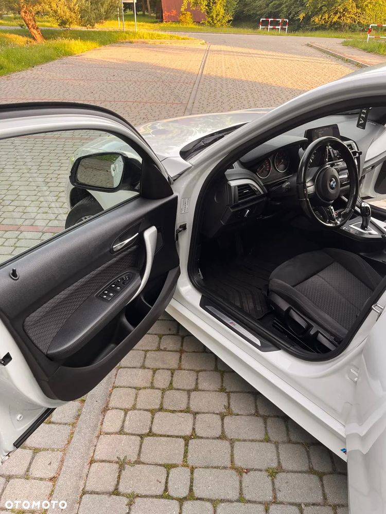 BMW Seria 1 120i M Sport - 25