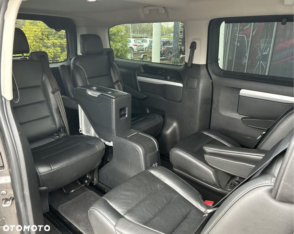 Toyota Proace Verso - 24