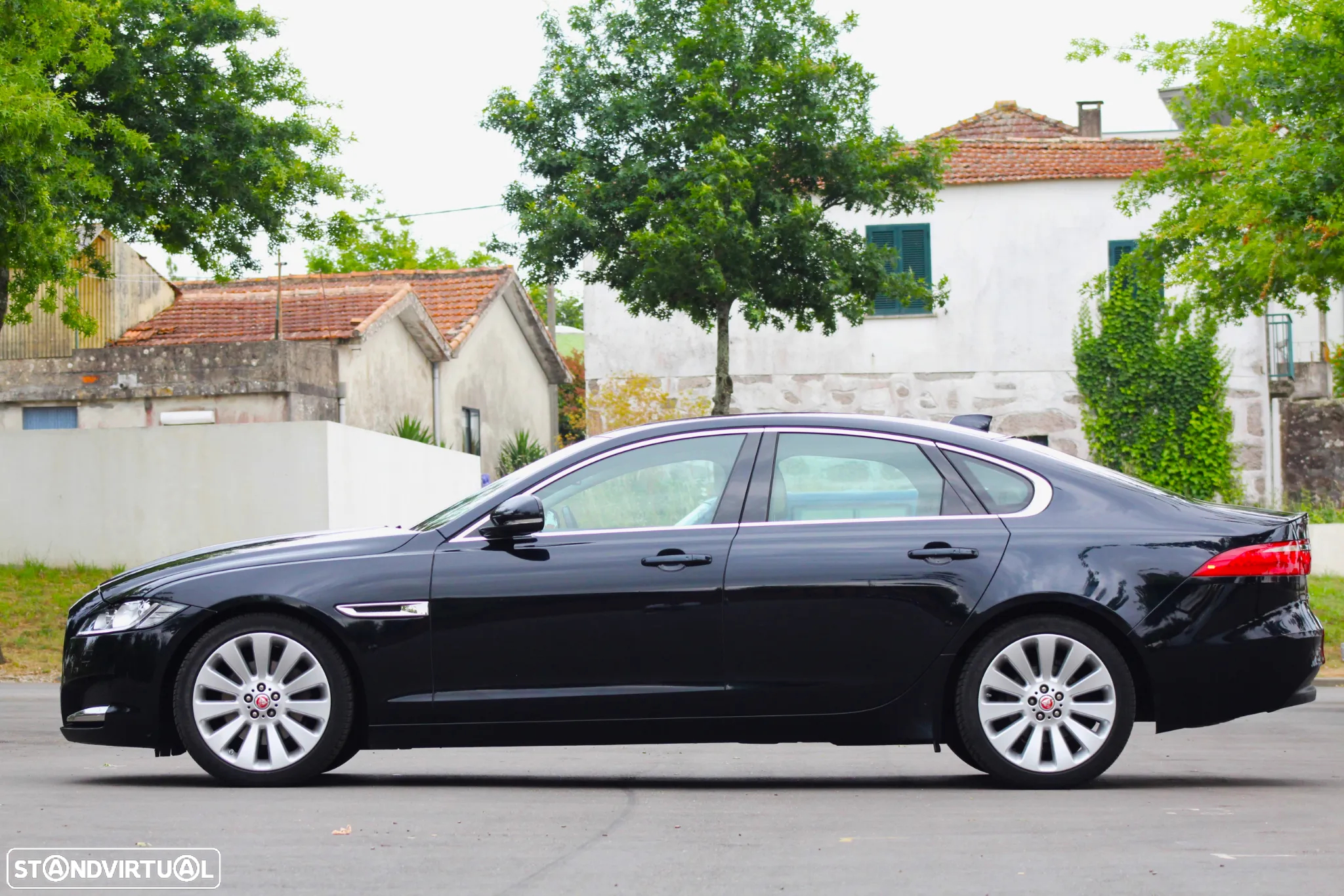 Jaguar XF E-Performance Aut. Portfolio - 9