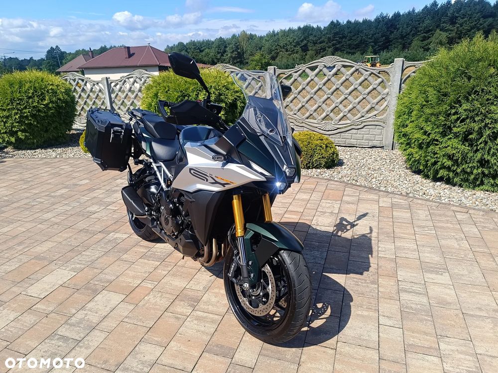 Suzuki GSX 1000 - 13