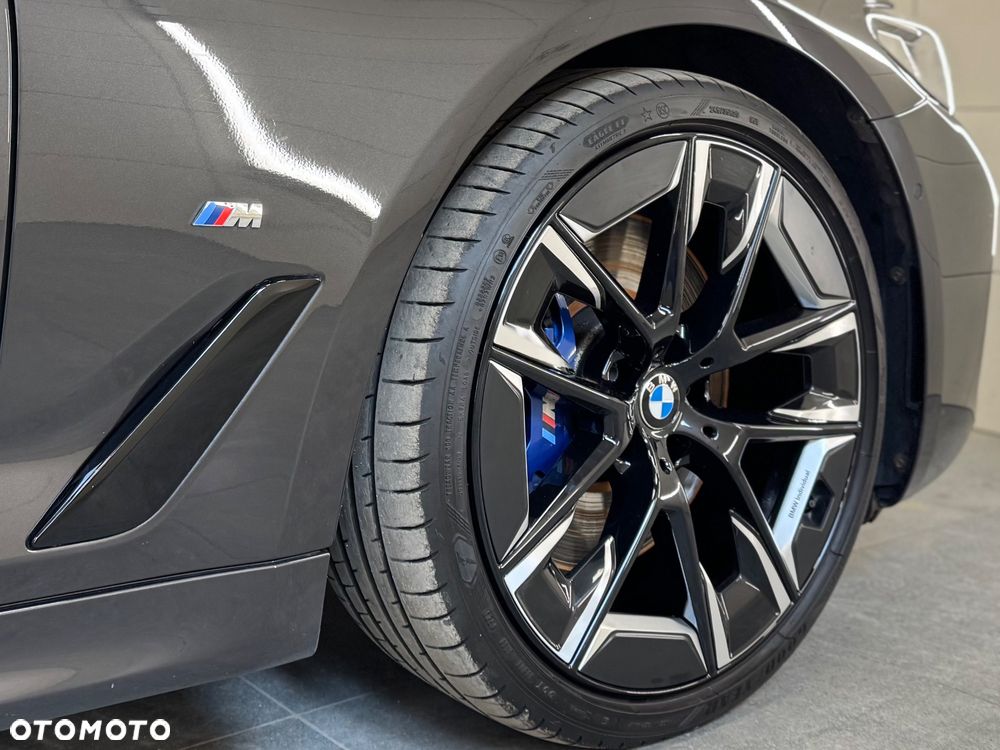 BMW Seria 5 530d xDrive mHEV M Sport sport - 12
