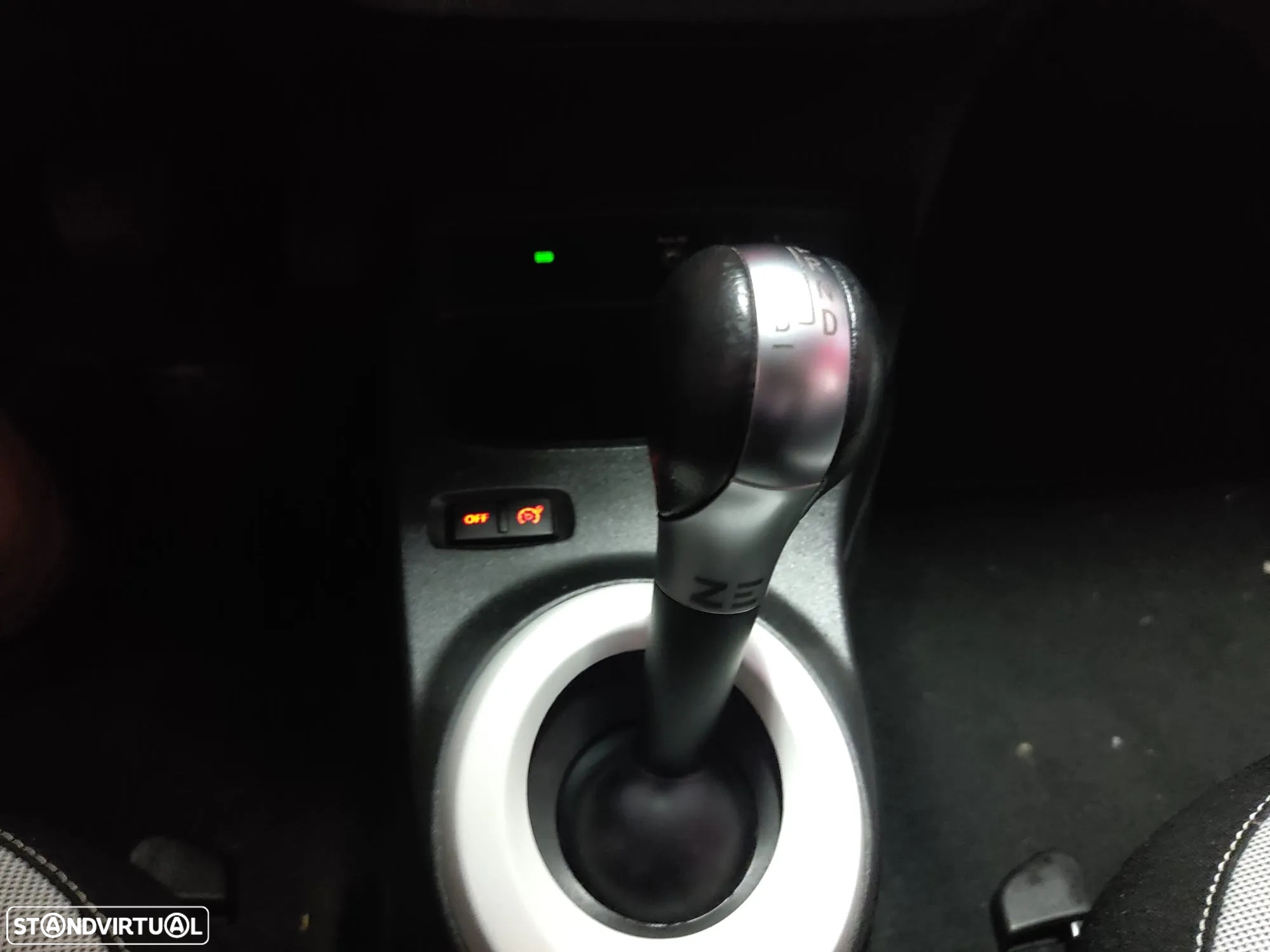 Renault Twingo E-Tech. 22 Techno - 10