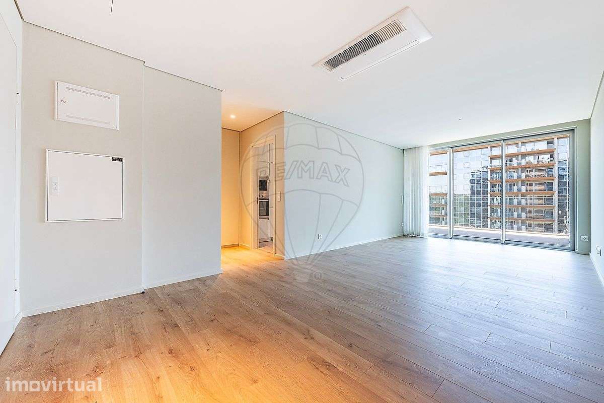 Apartamento T2 para arrendamento - Grande imagem: 2/33