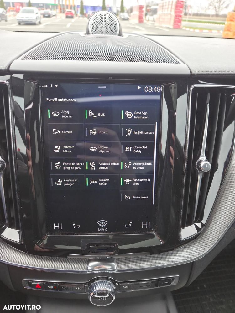 Volvo XC 60 D4 AWD Geartronic RDesign - 26